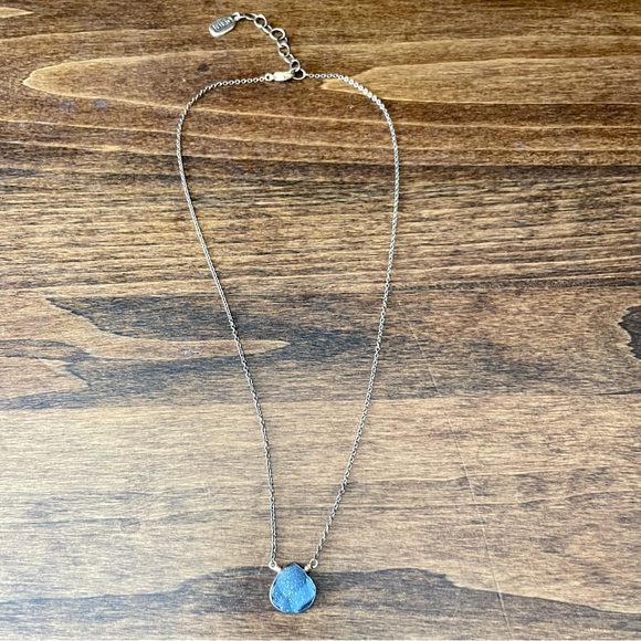 RARE Julio Designs Handmade Druzy Necklace | Layering Necklace | Gold - Picture 2 of 10